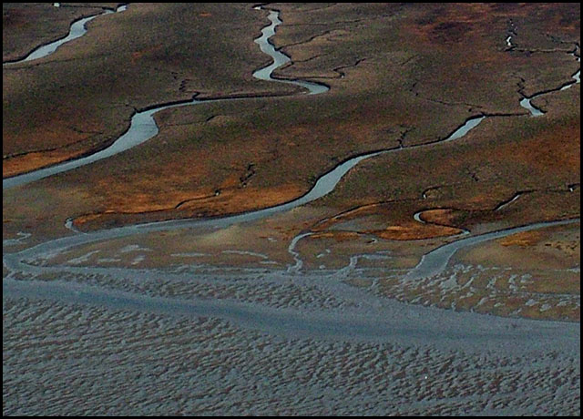 Drowned palaeo-landscapes: archaeological and geoscientific research at the Southern North Sea coast